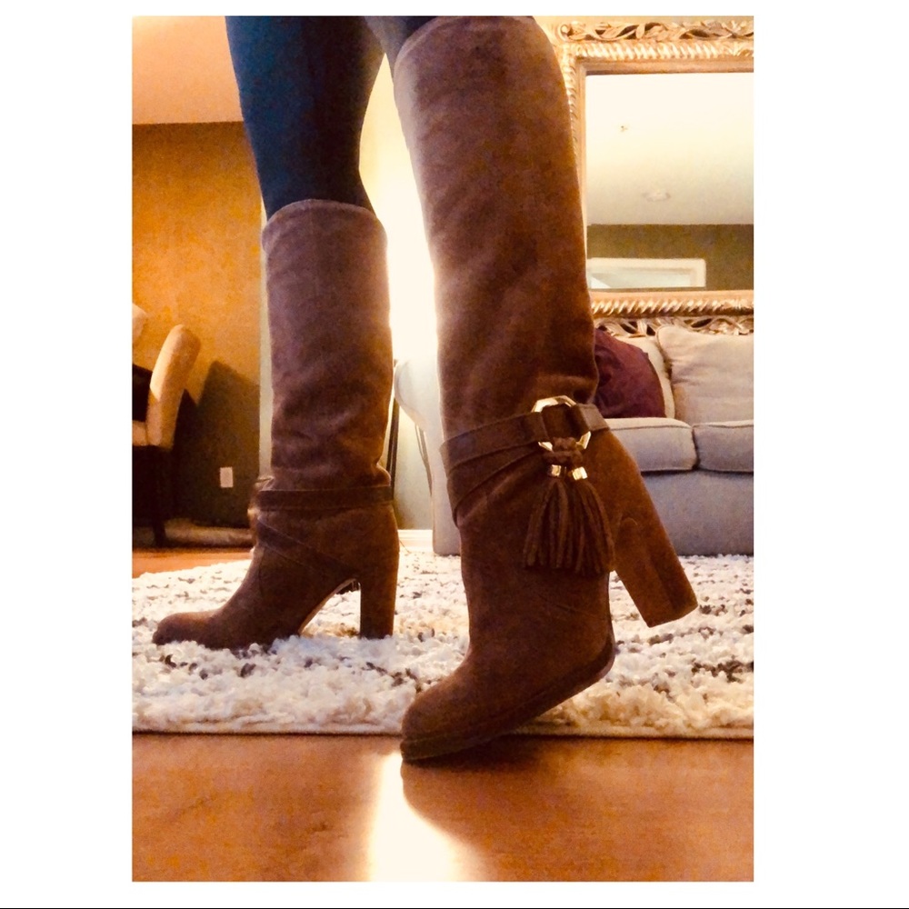 Retro 70s Inspired MidCalf Boots